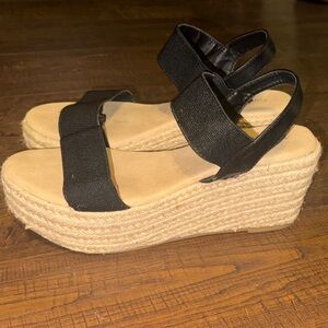 Pierre Dumas Magic-9 platform espadrille sandal.